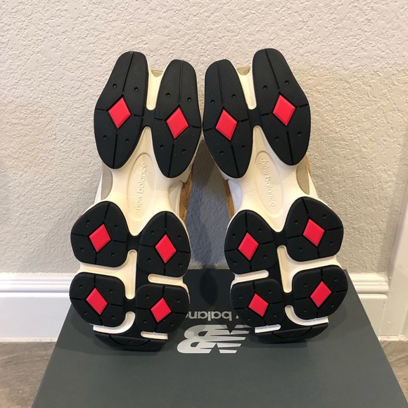 New Balance 9060 Great Plains True Red Classic Sneakers Mens Shoes Size 11.5 - Picture 7 of 8